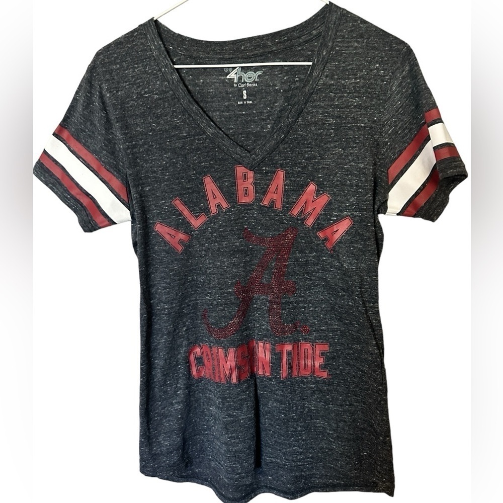 Alabama Crimson Tide Essential Campus V-Neck T-Shirt Size Small